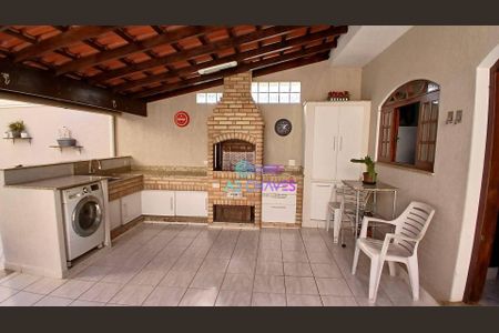 8_photo/94cf265b71.5a85c5bdfef41cf9-ATLAS-48b42305-5f3c-4a7a-8699-131f3cc6e868.jpg de casa à venda com 4 quartos, 432m² em Jardim Tarumã, Jundiaí