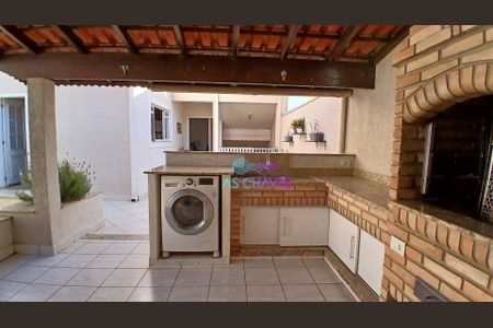 11_photo/94cf265b71.5a85c5bdfef41cf9-ATLAS-b318a5df-efe5-4f42-8a20-35968b2276c6.jpg de casa à venda com 4 quartos, 432m² em Jardim Tarumã, Jundiaí