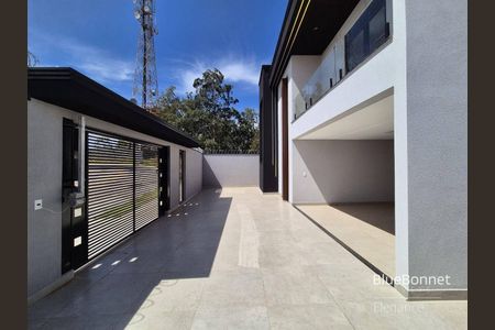 10_photo/94cf265be7.41d999924f8b3a2a-ATLAS-ba8017e3-1a74-46e2-b4c1-c253b6bc7d3f.jpg de casa à venda com 3 quartos, 170m² em Vila Rio Branco, Jundiaí