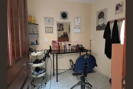 7_photo/94cf265e4d.f2bfaed4af7a5e8b-ATLAS-21d06217-e5a4-4c86-a04f-fd6a22b570b9.jpg de casa à venda com 3 quartos, 184m² em Jardim Danubio, Jundiaí