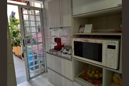 3_photo/94cf265faf.4b1992a7ab35c141-ATLAS-47b4fded-d464-44d9-bcb4-d0c855d49c7d.jpg de casa à venda com 3 quartos, 209m² em Jardim Danubio, Jundiaí