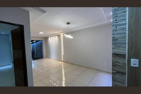 7_photo/94cf265ffb.dadd584d06f5cf19-ATLAS-5933caf4-96f8-4fff-87ae-650df4350966.jpg de casa à venda com 3 quartos, 88m² em Vila Liberdade, Jundiaí