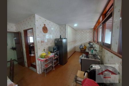 2_photo/94cf266663.4d21696e34f451c0-ATLAS-0c38de68-fe54-41c8-bbeb-3f145e085a67.jpg de casa à venda com 4 quartos, 378m² em Jardim Liberdade, Jundiaí