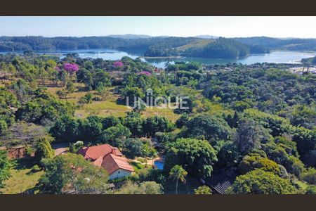 2_photo/94cf266d3b.5e32ded3db9b1cf2-ATLAS-0054a2af-427a-4bbe-a1df-1694f3b1c7d3.jpg de casa à venda com 4 quartos, m² em Jardim Liberdade, Jundiaí
