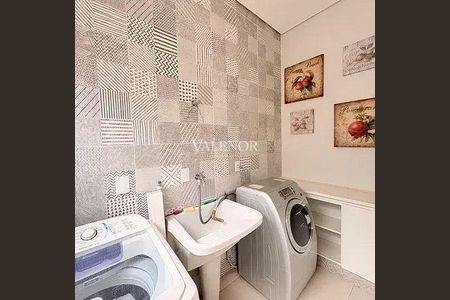 44_photo/94cf266fc3.a15f321e408d66f6-ATLAS-bd69b92b-d32e-47af-9822-071f5dc058e1.jpg de casa de condomínio à venda com 4 quartos, 483m² em Horto Florestal, Jundiaí