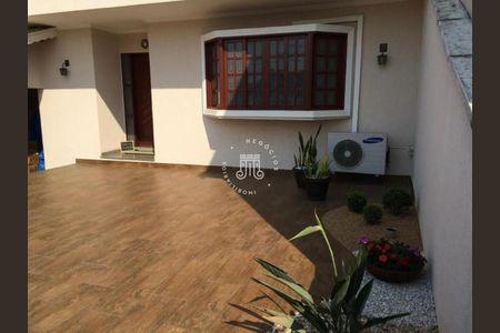 44_photo/94cf267135.9f73e101bd22bb98-ATLAS-bcc3bfaa-432a-463e-bf76-f2c59dc9964b.jpg de casa à venda com 3 quartos, 221m² em Horto Florestal, Jundiaí