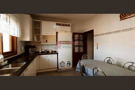 3_photo/94cf26714d.eb7ee1c62e8591fd-ATLAS-0684d58d-50dc-48f1-8c7d-2d1296b5d1bb.jpg de casa à venda com 3 quartos, 192m² em Vila Galvão, Jundiaí