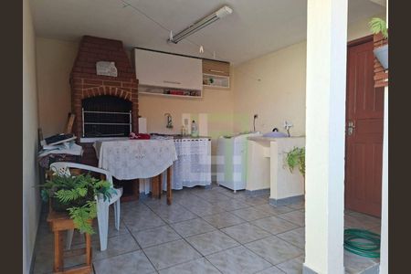 3_photo/94cf2676a1.f2ed236aecaa8a04-ATLAS-fb7eb6b0-cc22-48fd-982b-ec219b40537d.jpg de casa para alugar com 3 quartos, 260m² em Jardim Florestal, Jundiaí