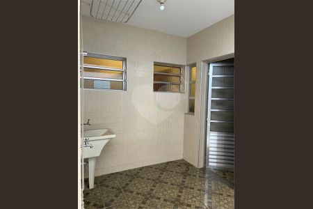 3_photo/94cf2676c9.203ffe32249db6fb-ATLAS-44b1fbb1-4e2f-42cd-8c84-96736e898565.jpg de casa à venda com 2 quartos, 139m² em Vila Galvão, Jundiaí