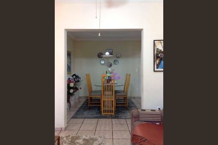 6_photo/94cf267867.eb4747a7722cd593-ATLAS-e99ca4d8-17ca-43e2-9d17-ad7062b4f429.jpg de casa à venda com 3 quartos, 174m² em Vila Lacerda, Jundiaí