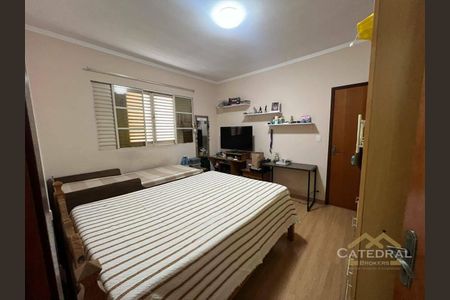 6_photo/94cf267d5d.9fde2b1beaf38236-ATLAS-3d665de1-c3b8-4c20-8286-a5ddaaedbc6b.jpg de casa à venda com 3 quartos, 153m² em Vila Inhamupe, Jundiaí