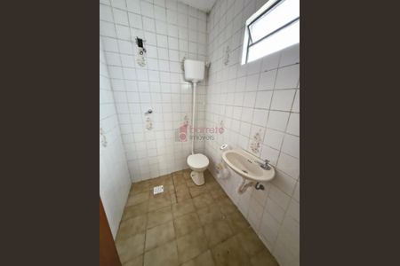 10_photo/94cf267f03.e31a495c18706ffc-ATLAS-31cf5dbe-b2d7-4391-b95f-6152a13f9668.jpg de casa à venda com 3 quartos, 259m² em Jardim Morumbi, Jundiaí