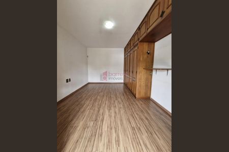 11_photo/94cf267f03.e31a495c18706ffc-ATLAS-351f930a-36c1-4a4b-9d91-8eadf8a121a3.jpg de casa à venda com 3 quartos, 259m² em Jardim Morumbi, Jundiaí