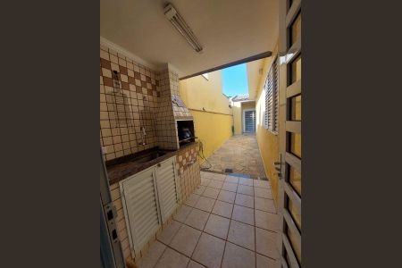 21_photo/94cf267f47.ceff8192393c33de-ATLAS-00afe02b-bc2a-4dea-8072-ca206ebd72d2.jpg de casa para alugar com 3 quartos, 210m² em Jardim Morumbi, Jundiaí