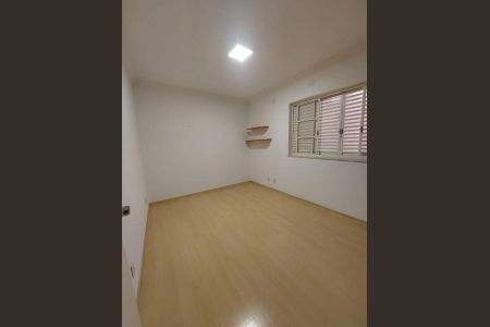 19_photo/94cf267f47.ceff8192393c33de-ATLAS-df7bebfe-479b-417d-83a0-d60bb3cd5af4.jpg de casa para alugar com 3 quartos, 210m² em Jardim Morumbi, Jundiaí