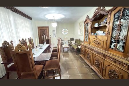 7_photo/94cf268125.04f4efb4ec0e2ec3-ATLAS-5f0f7cd7-0ad2-4d3f-bea9-793ef2f34a54.jpg de casa à venda com 4 quartos, 265m² em Parque do Colégio, Jundiaí