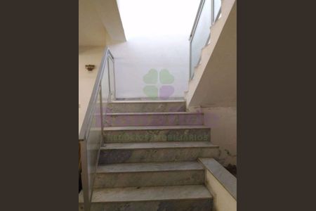 2_photo/94cf2682bf.1ad5fb952b026013-ATLAS-1357b9a2-63db-4eb6-ad1b-dfcd04a22b81.jpg de casa à venda com 4 quartos, 300m² em Jardim Ana Maria, Jundiaí