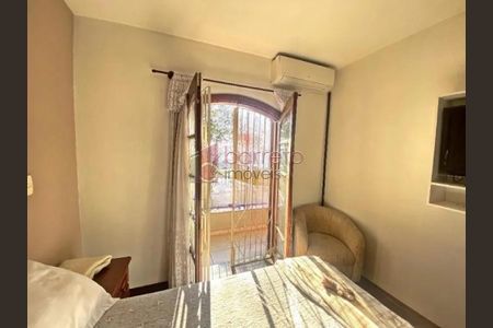 8_photo/94cf26879f.a824f5d462c04ebd-ATLAS-a2f7ec9f-e74a-4966-9883-ab1de77b26aa.jpg de casa à venda com 3 quartos, 125m² em Vila Rafael de Oliveira, Jundiaí