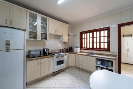 13_photo/94cf268a8d.c52980215569e6ee-ATLAS-e107cd93-f3f1-4bdb-a148-0b753d65e6b9.jpg de casa à venda com 4 quartos, 296m² em Vila Liberdade, Jundiaí