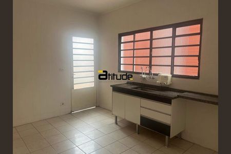 8_photo/94cf268d5d.ac59da683d20aab1-ATLAS-6f6ff074-059a-49f6-af99-d494b6b5dea2.jpg de casa à venda com 3 quartos, 210m² em Centro, Jundiaí