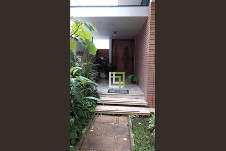 7_photo/94cf26926b.fe0169ed9b19cf97-ATLAS-e46471ac-c33a-4f3e-b6a2-a9e055641a16.jpg de casa à venda com 7 quartos, 400m² em Centro, Jundiaí