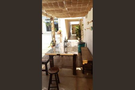 27_photo/94cf2695dd.6c5c93e045adfc60-ATLAS-e5e31164-e7a5-47e4-9a7d-10b29fa1faa9.jpg de casa à venda com 3 quartos, 220m² em Bela Vista, Jundiaí