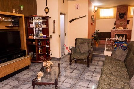 9_photo/94cf269ce7.2f15d505e37c7ac5-ATLAS-bf851e2c-01e8-4ca4-b3b8-a7d40a4e6a8f.jpg de casa à venda com 4 quartos, 360m² em Jardim Ana Maria, Jundiaí