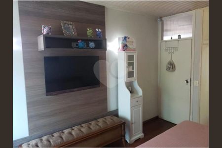 4_photo/94cf269da1.fbcd7a2e7ac63d93-ATLAS-351ed798-4397-4dd6-bc20-3ebf82586a3c.jpg de casa à venda com 3 quartos, 410m² em Jardim Ana Maria, Jundiaí