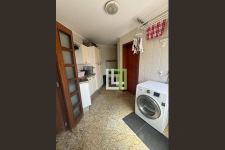 6_photo/94cf269dab.73045467f4893223-ATLAS-bff8942b-252e-48e2-9f9d-324ddc3e3cca.jpg de casa à venda com 3 quartos, 315m² em Jardim Ana Maria, Jundiaí