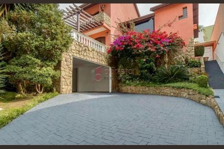 42_photo/94cf269f29.0473144d3f262afb-ATLAS-7a9b3fa7-c055-472b-9cb7-a7301e59ab0f.jpg de casa à venda com 4 quartos, 350m² em Jardim Santa Adelaide, Jundiaí