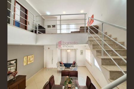 32_photo/94cf269f3b.561dcad3d0cedf12-ATLAS-32bb8913-cac7-4b78-8a4f-105e6a86deec.jpg de casa à venda com 3 quartos, 294m² em Jardim Santa Adelaide, Jundiaí