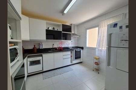 6_photo/94cf269f3b.561dcad3d0cedf12-ATLAS-5fd71628-89ea-408d-ad4c-4d168008cef8.jpg de casa à venda com 3 quartos, 294m² em Jardim Santa Adelaide, Jundiaí