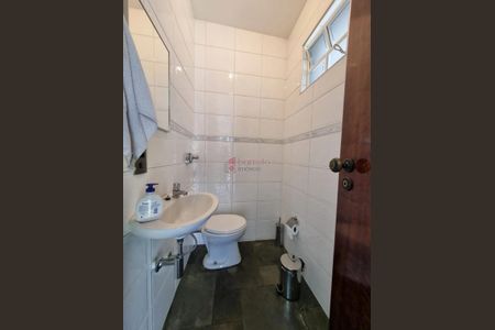 7_photo/94cf26a17b.646fae3a1fa4a2d8-ATLAS-4b60f685-5ee6-459d-bf8e-af5dac1fa103.jpg de casa à venda com 3 quartos, 239m² em Jardim Paulista II, Jundiaí