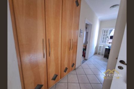 9_photo/94cf26a1a3.9fde2b1beaf38236-ATLAS-50957ace-ee0a-4b77-acdc-e69d8479ceff.jpg de casa à venda com 5 quartos, 363m² em Jardim Paulista II, Jundiaí