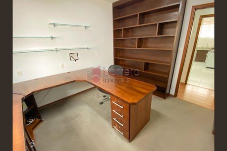 8_photo/94cf26b8b9.3c20d05746a6d1b7-ATLAS-82a334dc-4970-4c43-9549-7d37f4539cd1.jpg de casa à venda com 3 quartos, 232m² em Vila Vianelo, Jundiaí