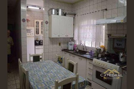 7_photo/94cf26b8d1.9fde2b1beaf38236-ATLAS-9ee4259e-5d9a-452e-8b51-aed2dd96e144.jpg de casa à venda com 4 quartos, 283m² em Vila Vianelo, Jundiaí