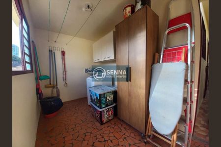 8_photo/94cf26ba03.c73b78bac5a2f3b6-ATLAS-b39eb783-be47-41aa-8e4e-9caf40acae19.jpg de casa à venda com 2 quartos, 107m² em Jardim Messina, Jundiaí