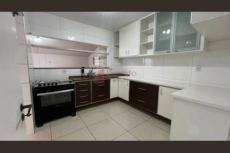 8_photo/94cf26ba5f.8ca146e4695ff152-ATLAS-9cdac3ec-c93b-46cc-a869-8161530bec30.jpg de casa para alugar com 4 quartos, 228m² em Jardim Messina, Jundiaí