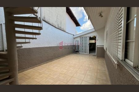 35_photo/94cf26ba5f.8ca146e4695ff152-ATLAS-e3333376-6012-492c-bfe2-b3f30d9dbd37.jpg de casa para alugar com 4 quartos, 228m² em Jardim Messina, Jundiaí
