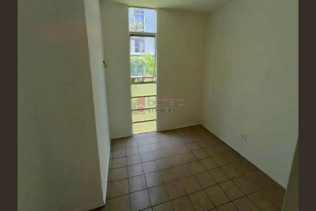 3_photo/94cf26bb47.b4581971e98b4b37-ATLAS-8e7e7b53-02a9-4877-b313-fa4e26a443f3.jpg de apartamento à venda com 2 quartos, 54m² em Jardim Messina, Jundiaí