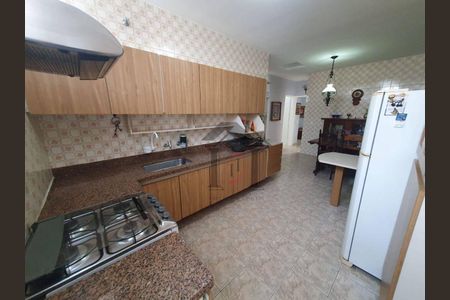 4_photo/94cf26bd3f.e6f02a1e96aef2b1-ATLAS-1163db1b-5c21-488c-aca0-3356f1331c0e.jpg de casa para alugar com 5 quartos, 240m² em Vila Loyola, Jundiaí