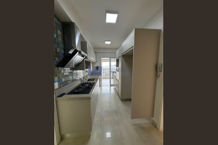 3_photo/94cf26be8f.b7a21252f92bbd63-ATLAS-edb2a500-0bed-4564-830d-5e0d33adef14.jpg de apartamento à venda com 3 quartos, 166m² em Centro, Jundiaí