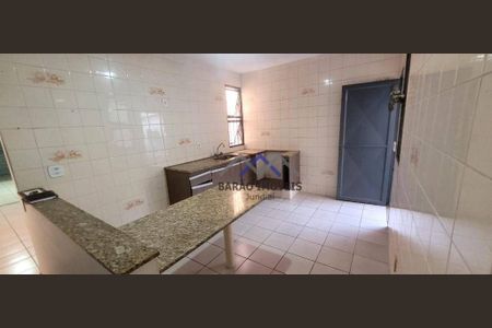 14_photo/94cf26c04f.a7b9baf095241371-ATLAS-749a62fd-a6e6-432d-aa67-7403a876bcae.jpg de casa à venda com 3 quartos, 251m² em Vila Vianelo, Jundiaí