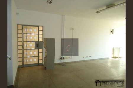 11_photo/94cf26c04f.ceff8192393c33de-ATLAS-49c10070-ed81-4bb4-a669-6a3a7f8b5c9e.jpg de casa para alugar com 4 quartos, 200m² em Vila Vianelo, Jundiaí