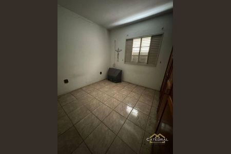 8_photo/94cf26c4d1.9fde2b1beaf38236-ATLAS-b8a527ec-e7f2-4b49-a90e-447738c70e75.jpg de casa à venda com 2 quartos, 160m² em Vila Arens II, Jundiaí