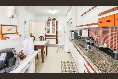 7_photo/94cf26c69f.e1d9fb1e667f2f2a-ATLAS-295119e5-345b-4671-8adb-846eb09ded76.jpg de apartamento à venda com 3 quartos, 250m² em Vila Arens, Jundiaí