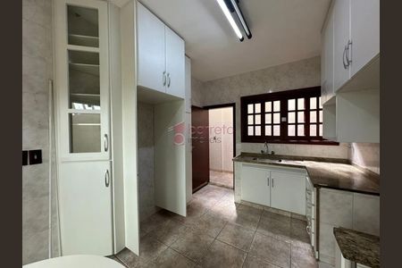 5_photo/94cf26cb97.007d8801227075bf-ATLAS-06b24201-b8e8-4795-8106-aa018f4bdcaa.jpg de casa para alugar com 3 quartos, 250m² em Vila Manfredi, Jundiaí