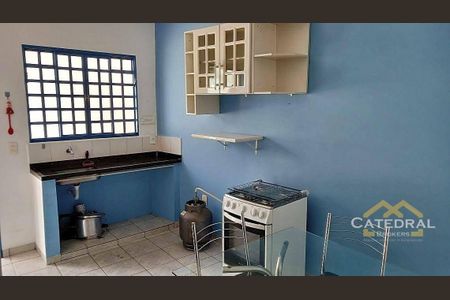 3_photo/94cf26cbc7.9fde2b1beaf38236-ATLAS-1b193c28-5d56-48a5-8040-83f4c8d76b5f.jpg de casa à venda com 2 quartos, 146m² em Vila Helena, Jundiaí