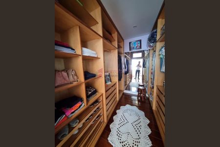 27_photo/94cf26cd87.7b8bc6be06f0f13d-ATLAS-a08e704a-efc2-44b8-a01c-d55fdc082e5c.jpg de casa à venda com 4 quartos, 323m² em Vila Isabel Eber, Jundiaí