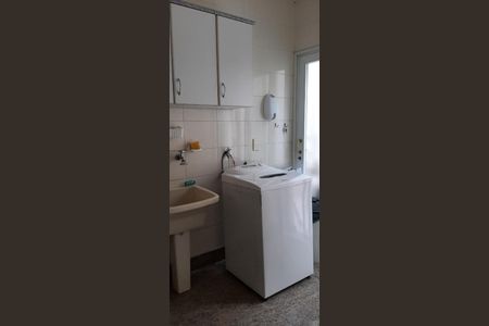 12_photo/94cf26d28f.f38e38137a2159e3-ATLAS-569fed27-59b2-4ddc-8c8e-5254418ee3ba.jpg de casa à venda com 3 quartos, 302m² em Jardim Merci I, Jundiaí